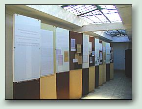 St�l� expozice Interna�n� t�bor pro N�mce. Mal� pevnost Terez�n 1945-1948